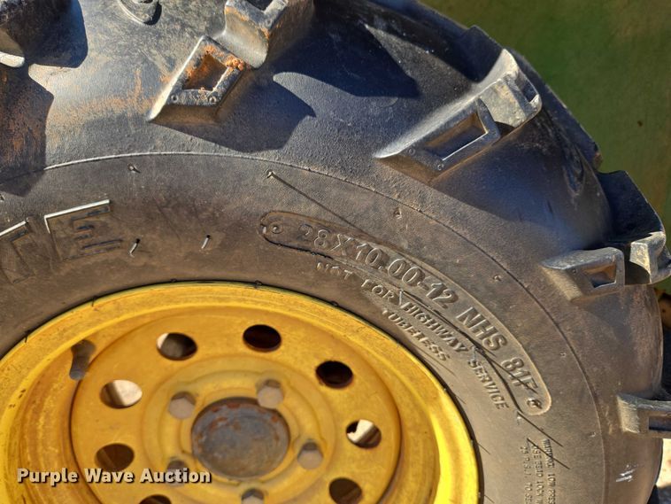 image for item ET1100 2008 John Deere 850D utility vehicle