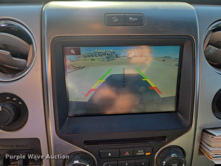 image for item ET1119 2014 Ford F150 Crew Cab pickup truck