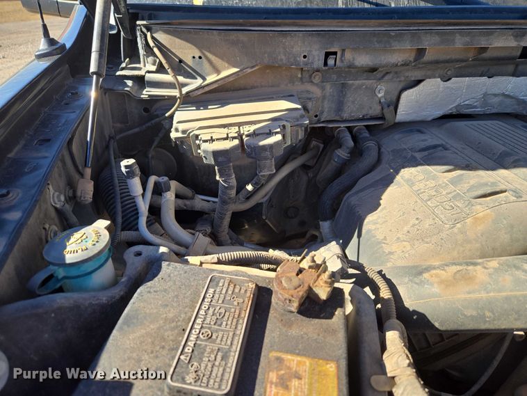 image for item ET1119 2014 Ford F150 Crew Cab pickup truck