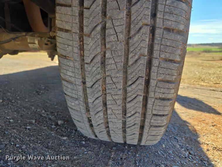 image for item ET1119 2014 Ford F150 Crew Cab pickup truck