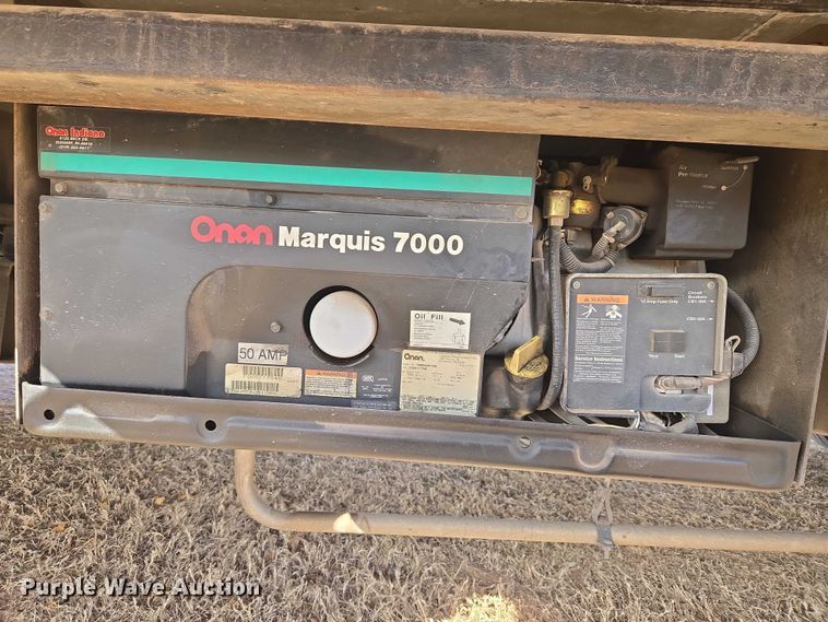 image for item ET1120 2001 Windsport Four Winds RV