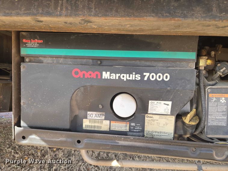 image for item ET1120 2001 Windsport Four Winds RV