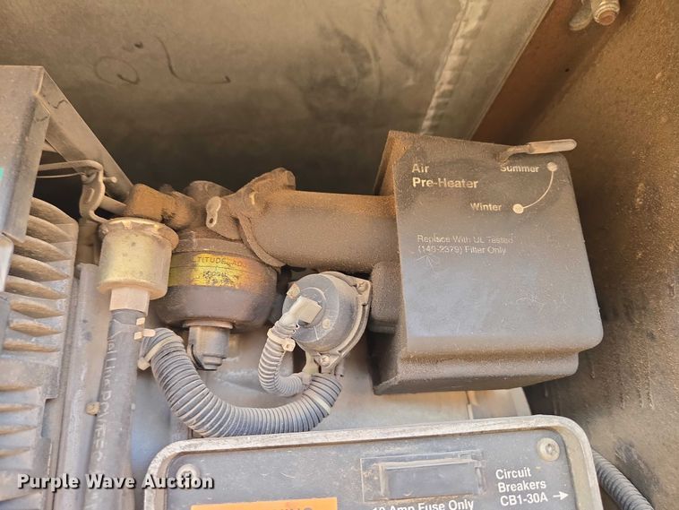 image for item ET1120 2001 Windsport Four Winds RV