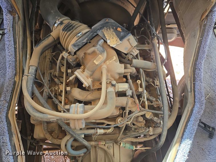 image for item ET1120 2001 Windsport Four Winds RV