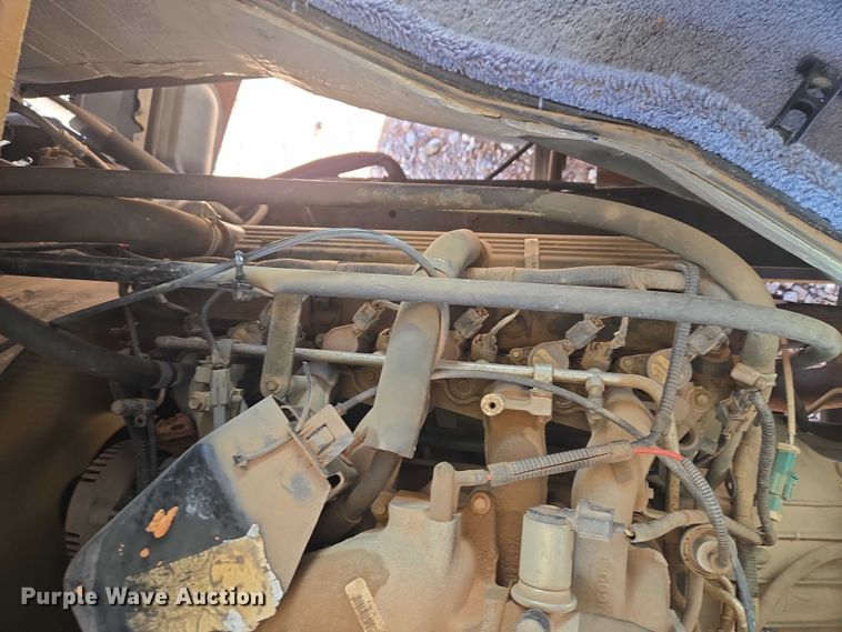 image for item ET1120 2001 Windsport Four Winds RV