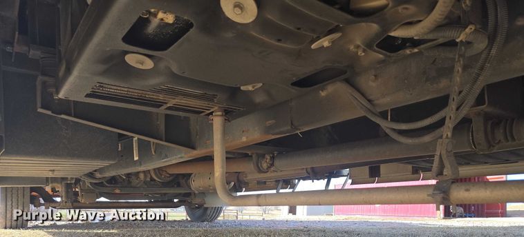 image for item ET1120 2001 Windsport Four Winds RV