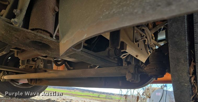 image for item ET1120 2001 Windsport Four Winds RV