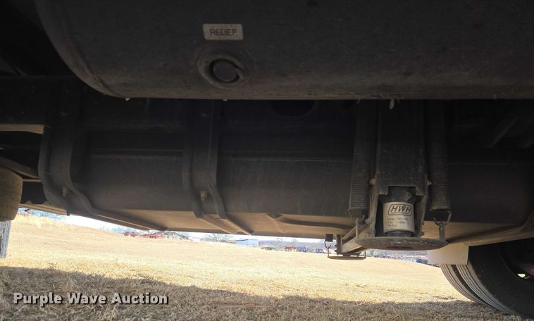 image for item ET1120 2001 Windsport Four Winds RV