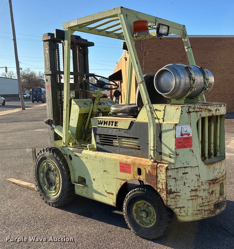 image for item ET4103 White forklift