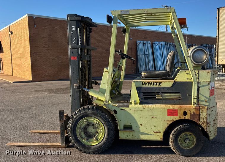 image for item ET4103 White forklift