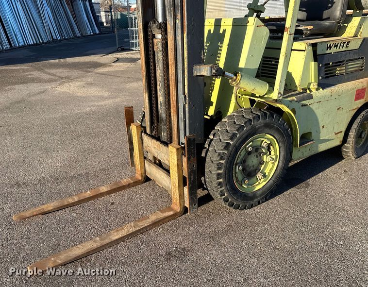 image for item ET4103 White forklift