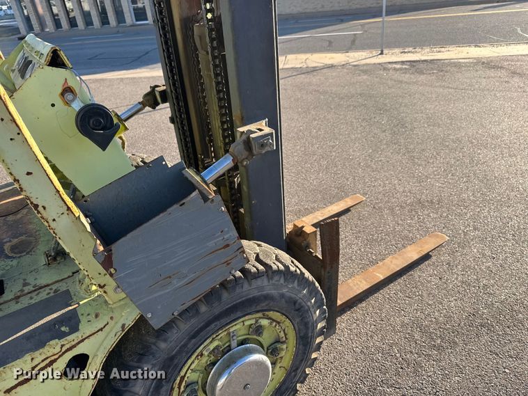 image for item ET4103 White forklift