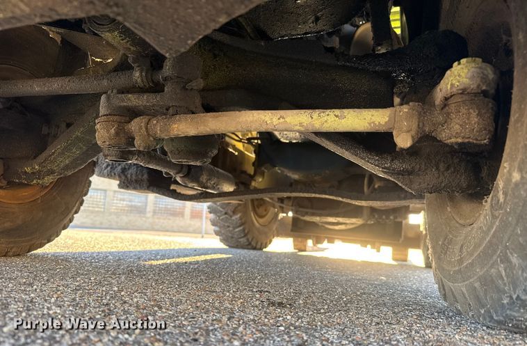 image for item ET4103 White forklift