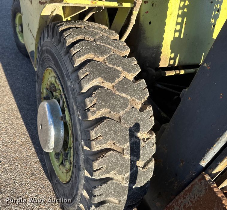 image for item ET4103 White forklift