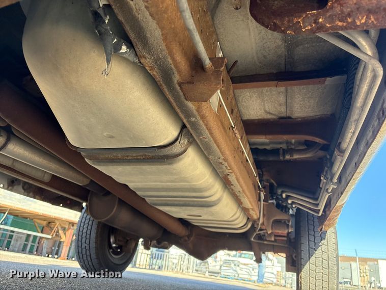 image for item ET4106 2002 Ford Econoline E350 van