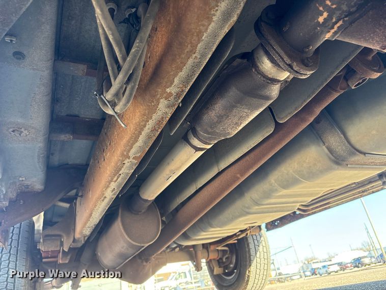 image for item ET4106 2002 Ford Econoline E350 van