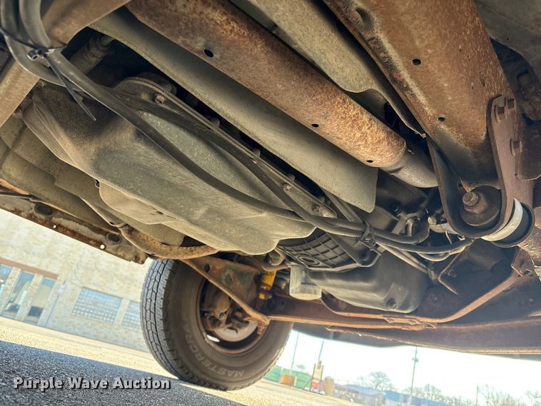 image for item ET4106 2002 Ford Econoline E350 van