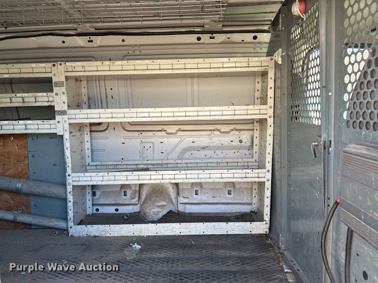 image for item ET4106 2002 Ford Econoline E350 van