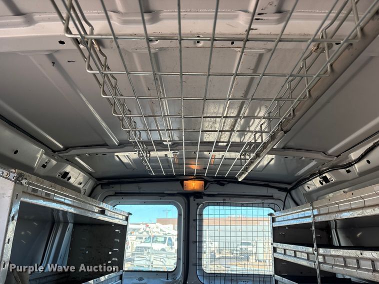 image for item ET4106 2002 Ford Econoline E350 van