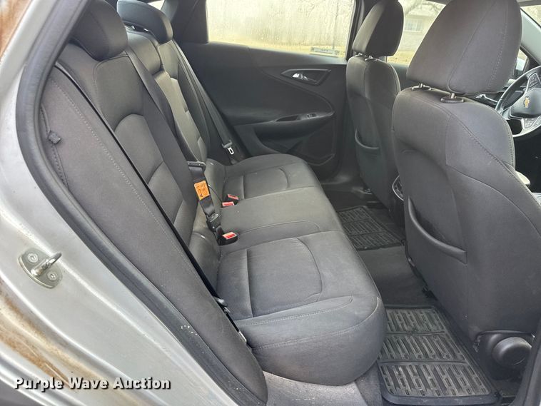 image for item ET4121 2018 Chevrolet Malibu 