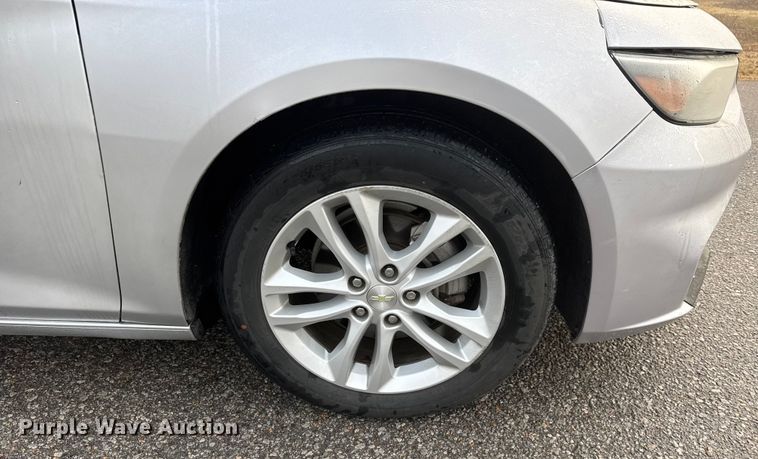 image for item ET4121 2018 Chevrolet Malibu 