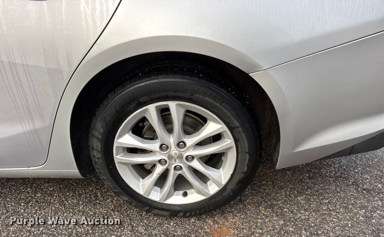 image for item ET4121 2018 Chevrolet Malibu 