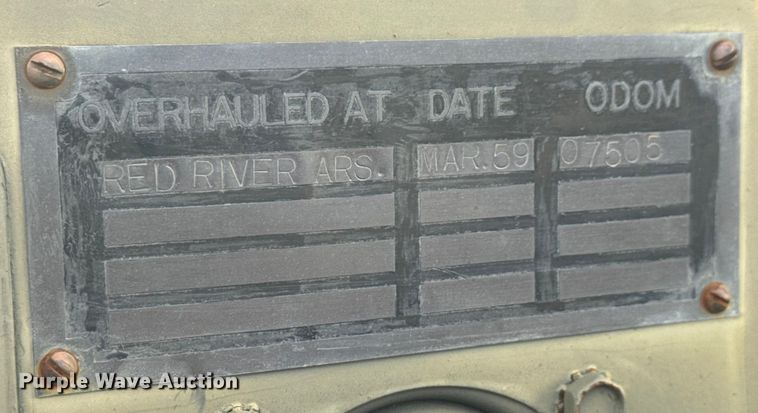 image for item ET4133 1952 GMC M135 flatbed truck