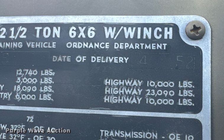 image for item ET4133 1952 GMC M135 flatbed truck