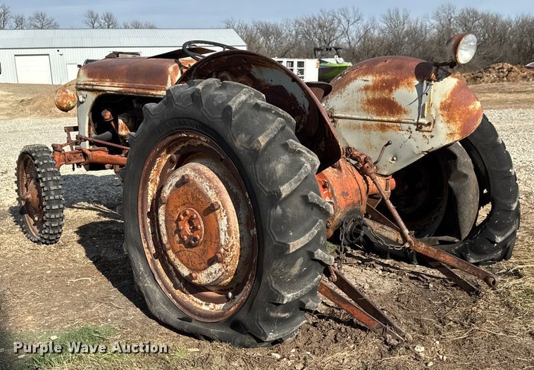 image for item ET4134 Ford 9N tractor