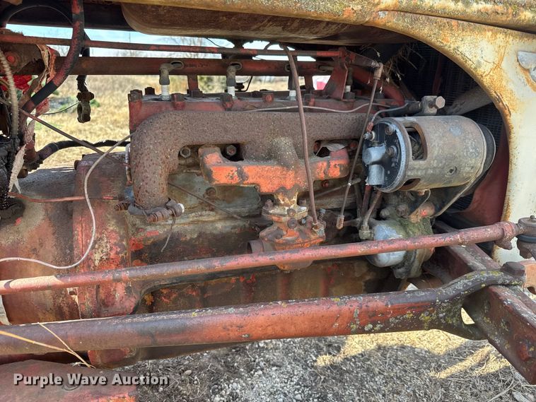 image for item ET4134 Ford 9N tractor