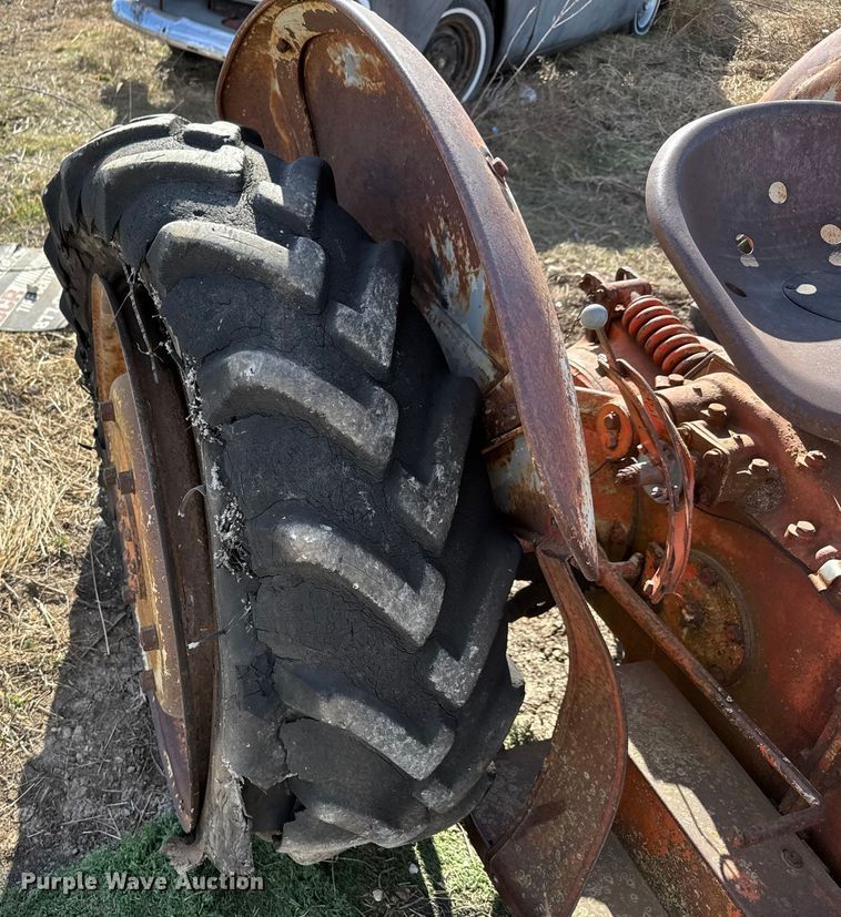 image for item ET4134 Ford 9N tractor