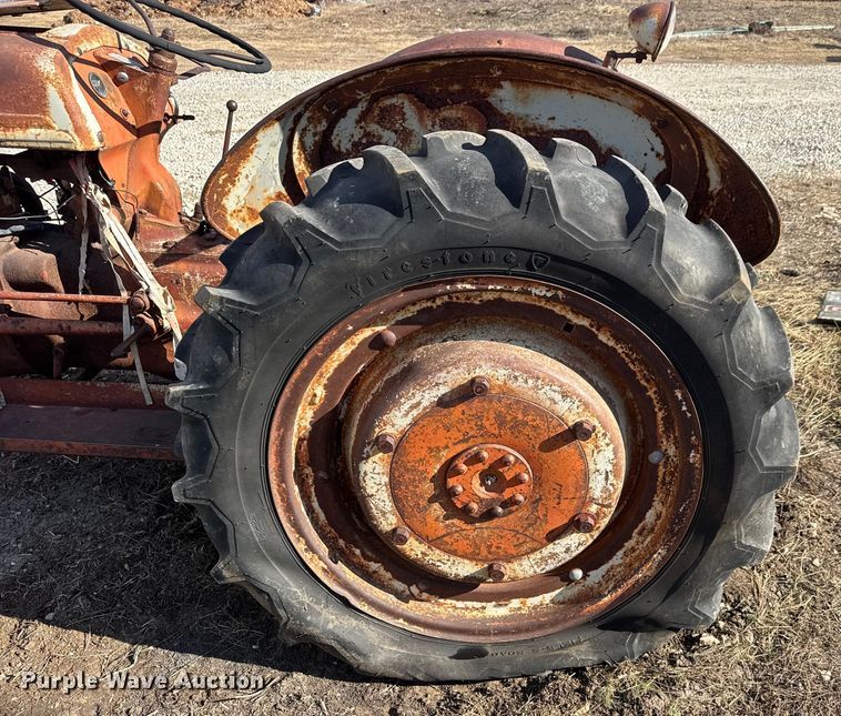 image for item ET4134 Ford 9N tractor
