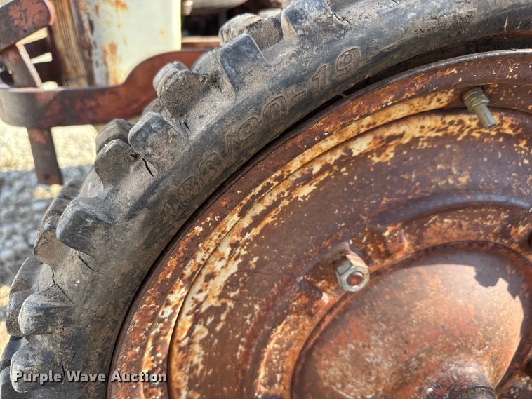 image for item ET4134 Ford 9N tractor