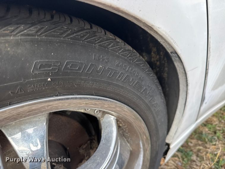 image for item ET4145 2002 BMW 745i limousine