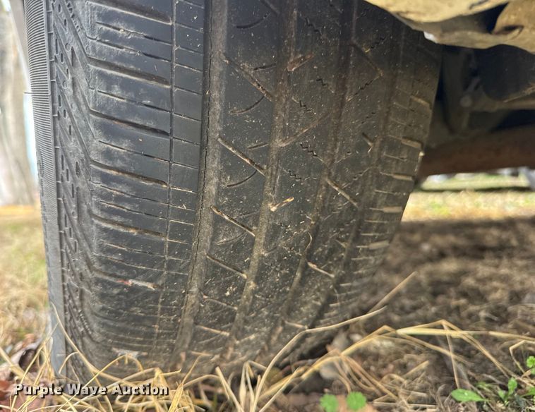 image for item ET4145 2002 BMW 745i limousine