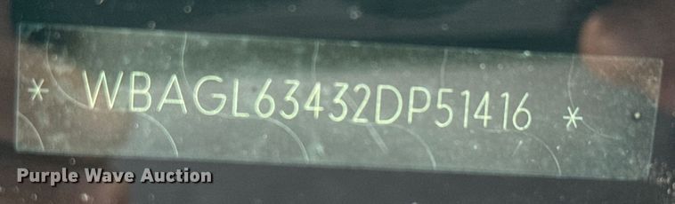 image for item ET4145 2002 BMW 745i limousine