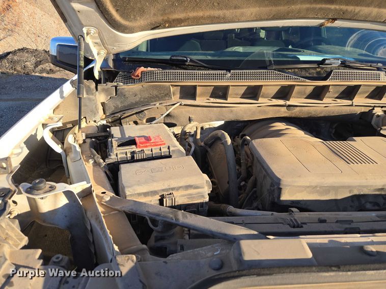 image for item ET5418 2020 Chevrolet Silverado 1500 Crew Cab pickup truck