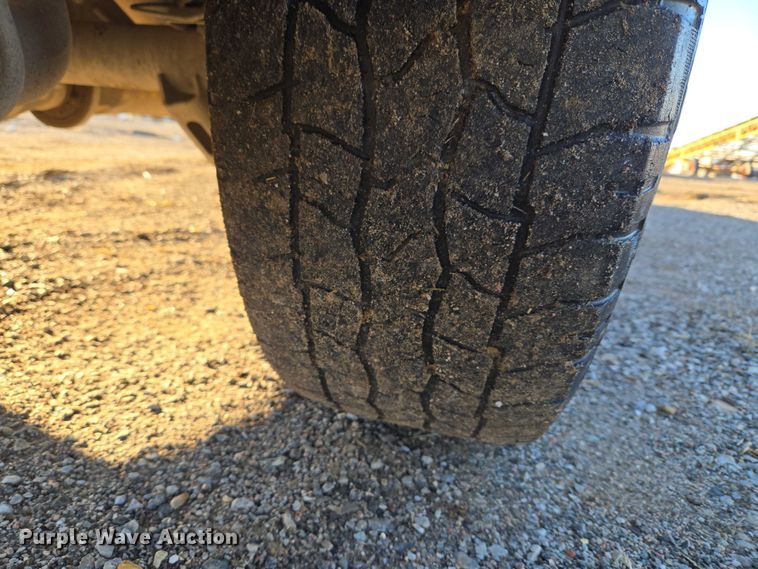 image for item ET5418 2020 Chevrolet Silverado 1500 Crew Cab pickup truck