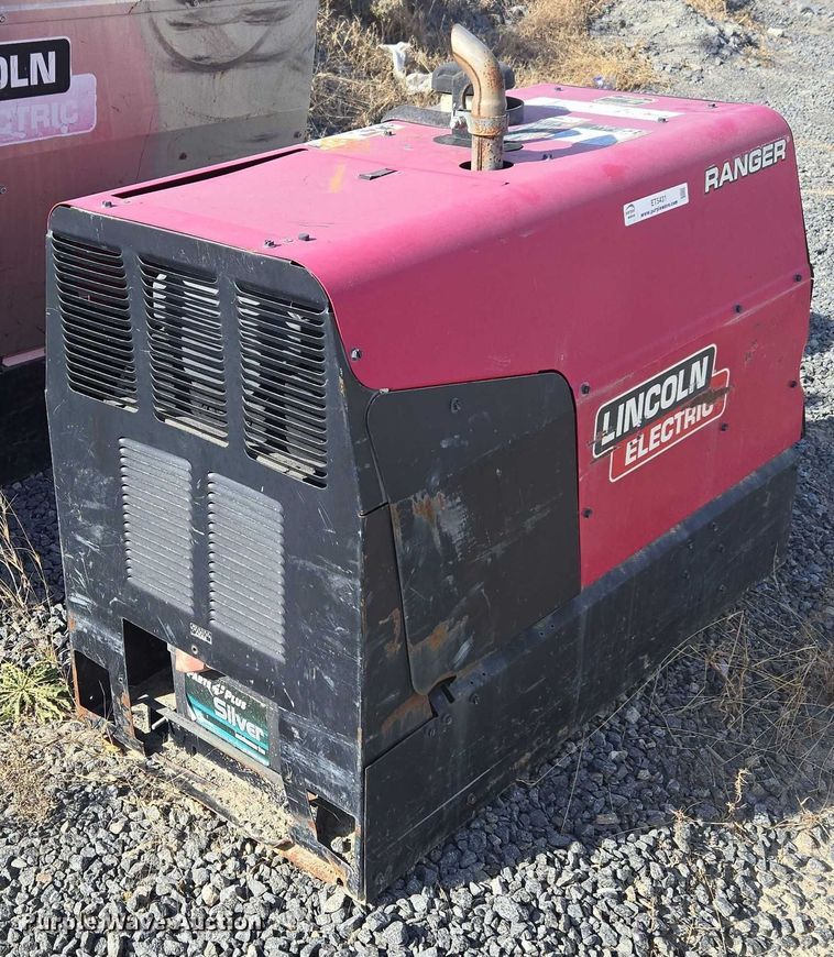 image for item ET5431 Lincoln Ranger 305 G welder