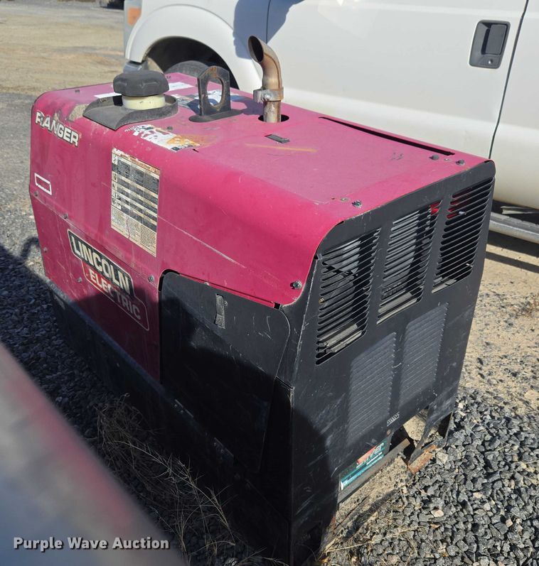 image for item ET5431 Lincoln Ranger 305 G welder