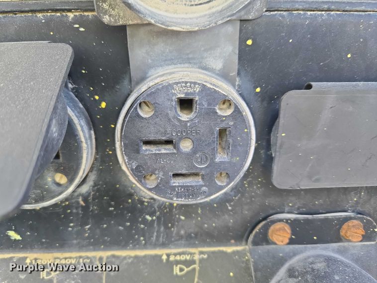 image for item ET5432 Lincoln Vantage 400 welder/generator