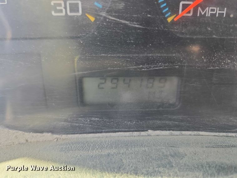 image for item ET5435 2002 International MA025 utility / service truck