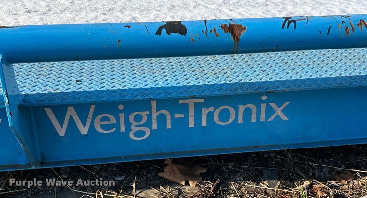 image for item ET6762 Avery Weigh-Tronix BMS 1011-70T J 75 truck scale