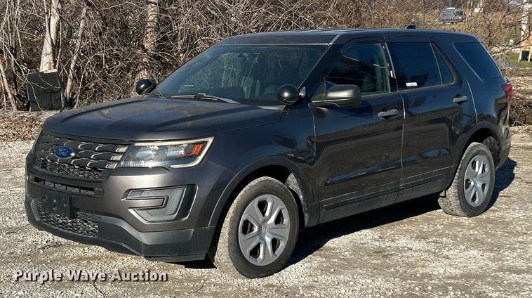 image for item ET6820 2017 Ford Explorer Police Interceptor SUV