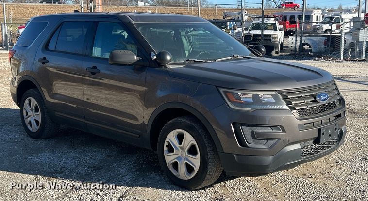 image for item ET6820 2017 Ford Explorer Police Interceptor SUV