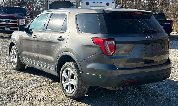 image for item ET6820 2017 Ford Explorer Police Interceptor SUV