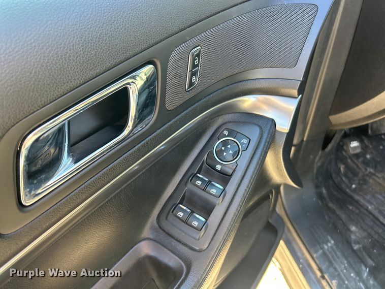 image for item ET6820 2017 Ford Explorer Police Interceptor SUV