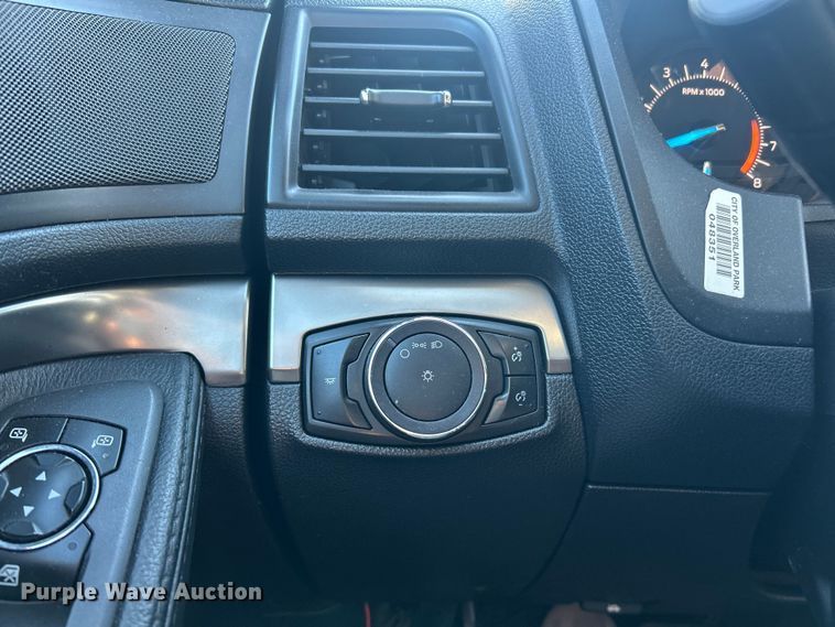 image for item ET6820 2017 Ford Explorer Police Interceptor SUV