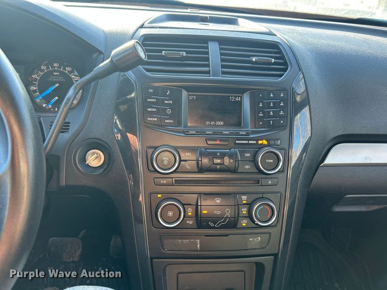 image for item ET6820 2017 Ford Explorer Police Interceptor SUV