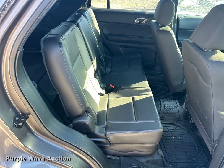 image for item ET6820 2017 Ford Explorer Police Interceptor SUV